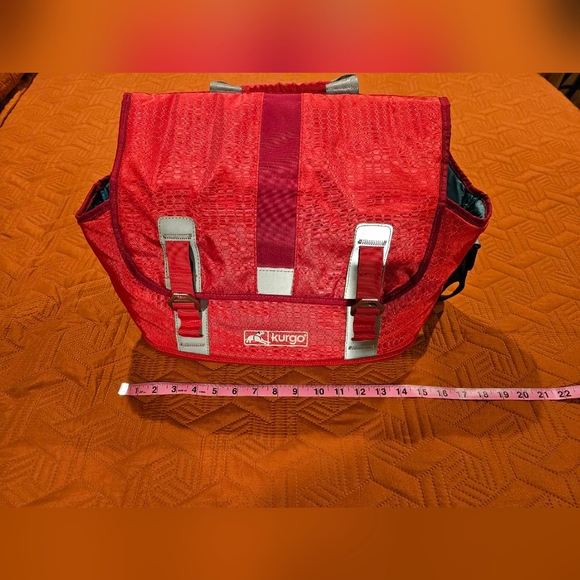 Kurgo Other - Kurgo Crossbody Dog Carrier Red